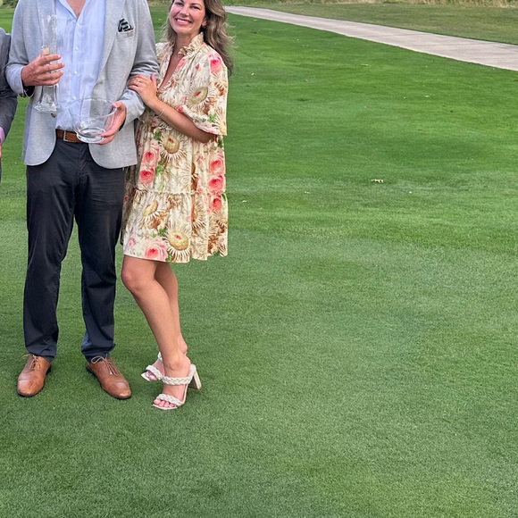 Tuckernuck | NEW Sun Faded Floral Crawford V-neckline Mini Dress Size M - Picture 4 of 8